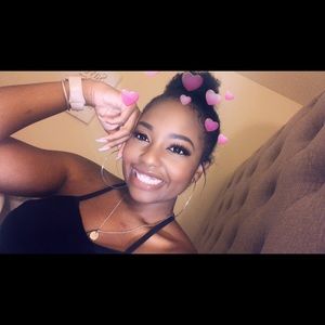 Meet your Posher, Ashlee